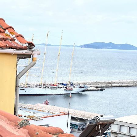 Theothea Suites Kavála Eksteriør bilde